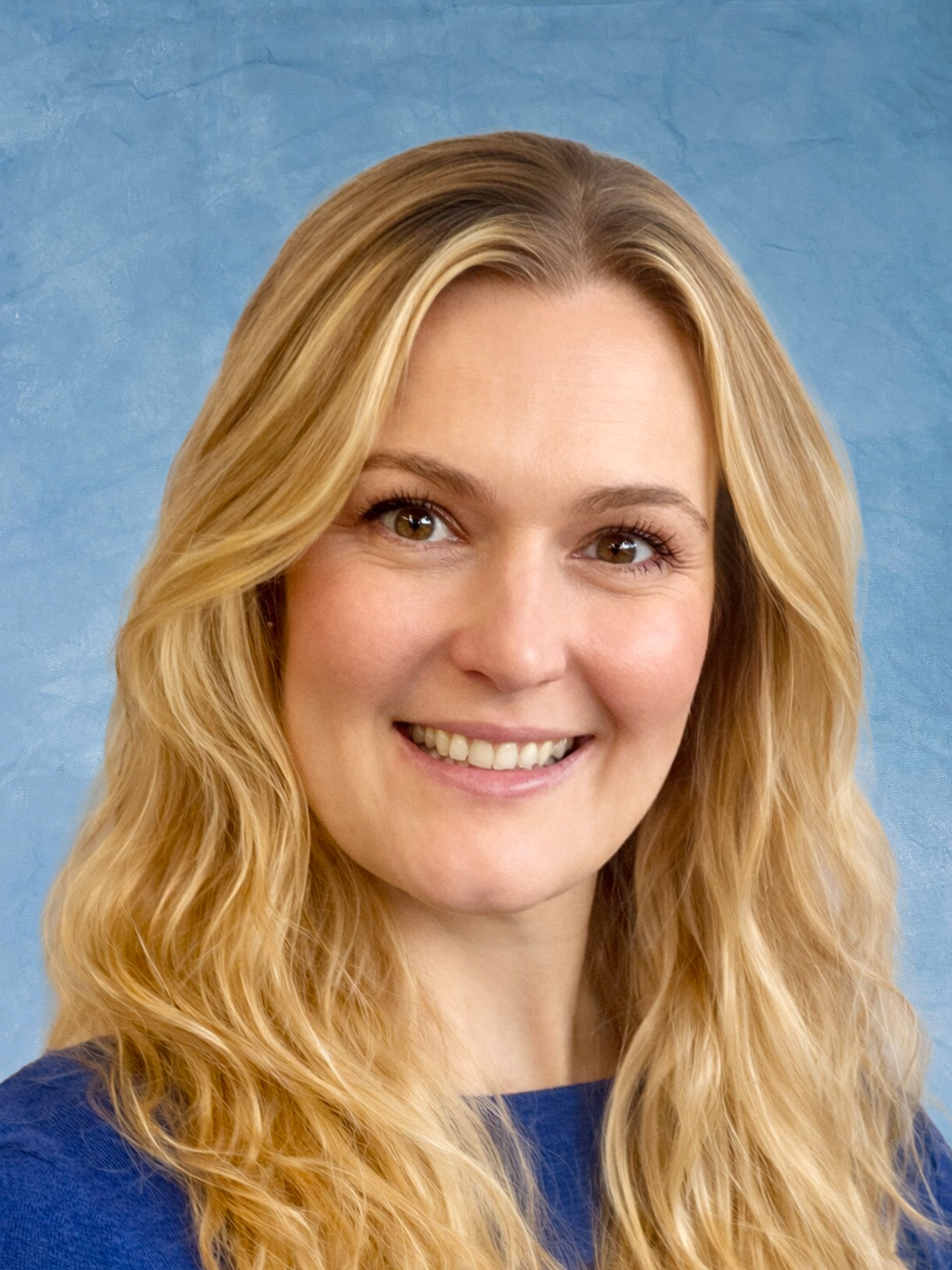 Picture of Elena Thompson